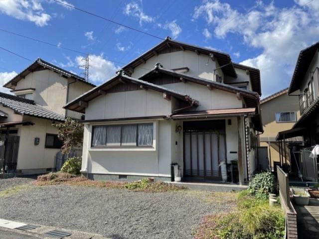 亀岩町中古住宅（全面改装後渡し） 画像2