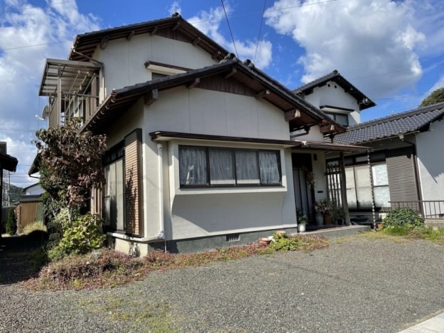 亀岩町中古住宅（全面改装後渡し） 画像4